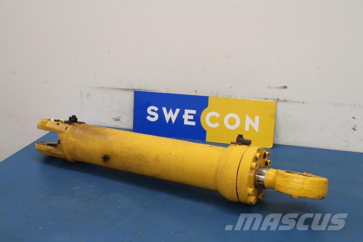 Volvo L180EHL STYRCYLINDER Chassis and suspension