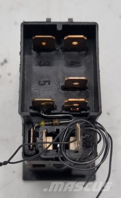 Volvo L180EHL SWITCH 電子設備