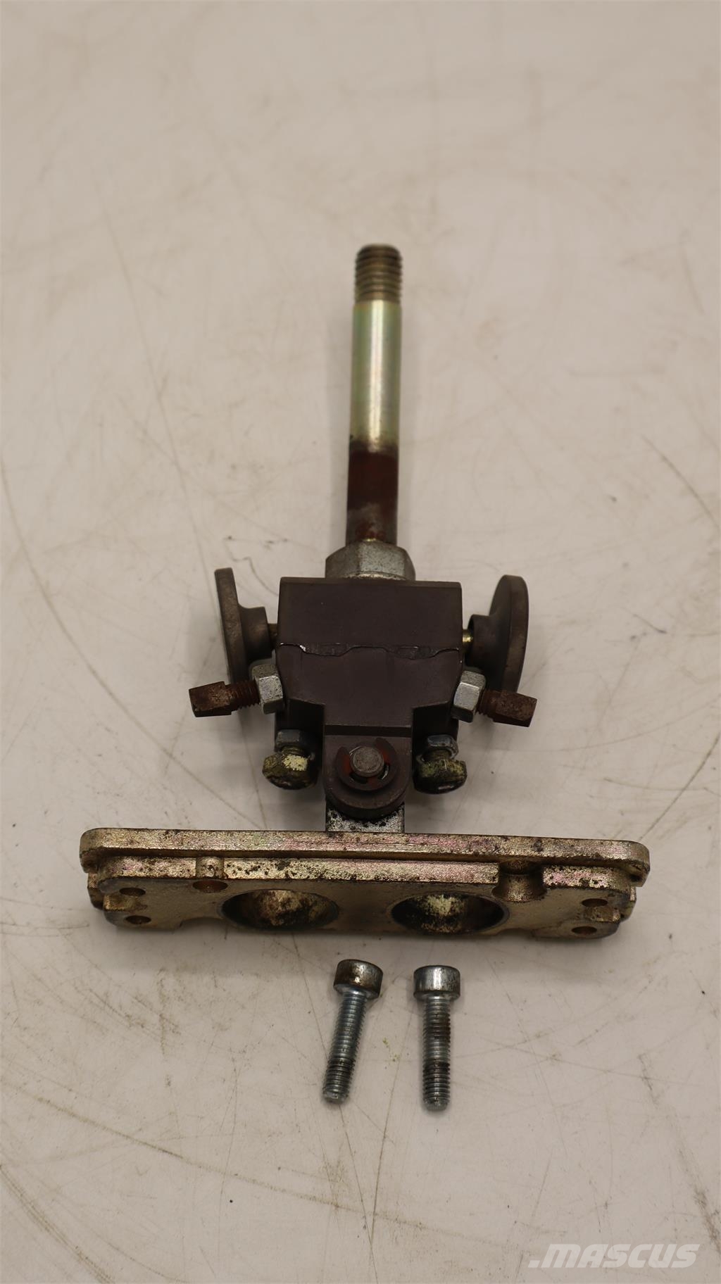 Volvo L180F LEVER هيدروليات