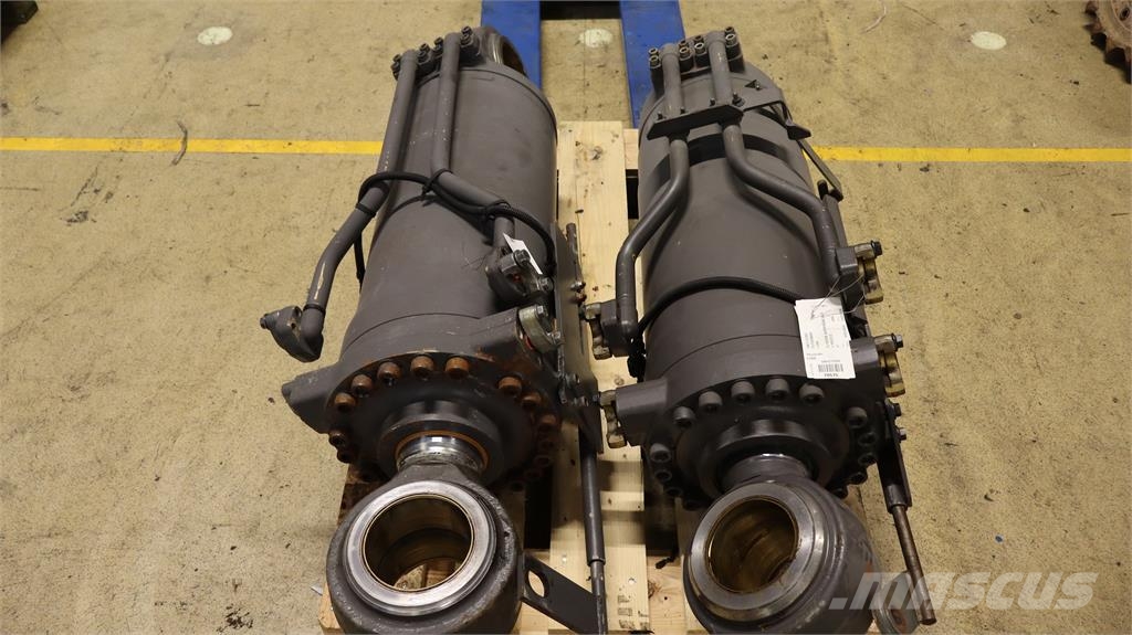 Volvo L220E HYDRAULCYLINDER Hidráulica