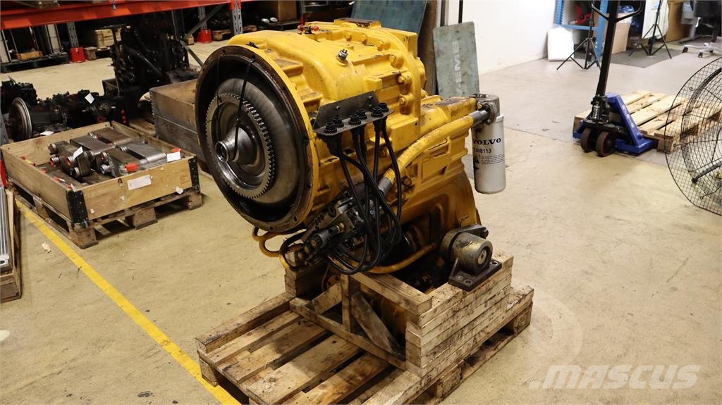 Volvo L220E HYDRAULTRANSMISSION أجهزة نقل