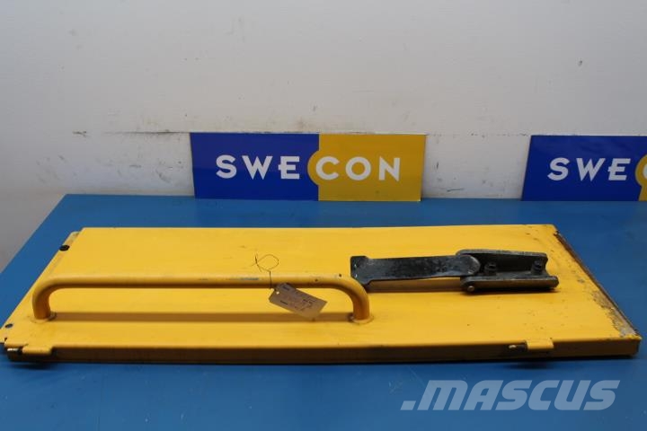 Volvo L220E SIDOPANEL Chassis and suspension
