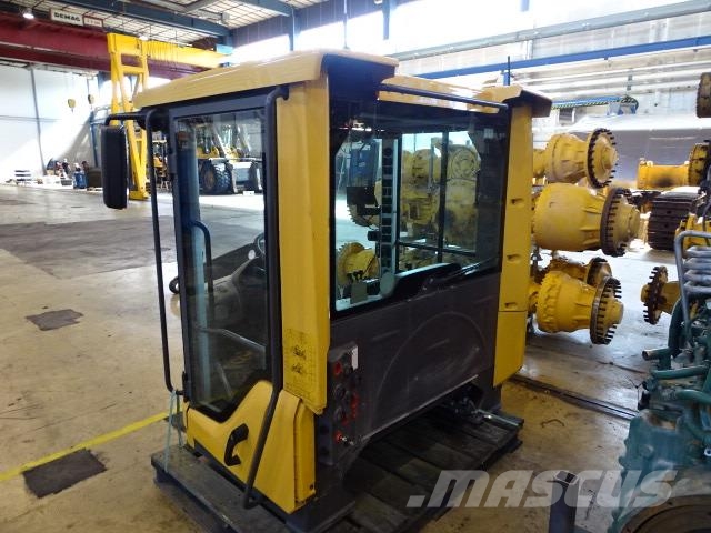 Volvo L220F Hytt (ej komplett) Chassi e suspensão