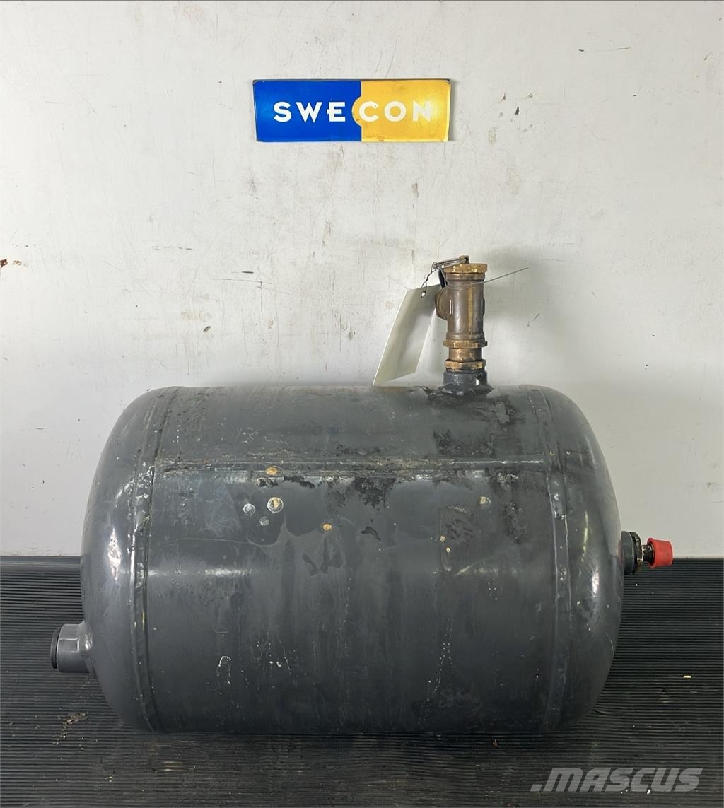 Volvo L260H LUFTTANK Muud osad