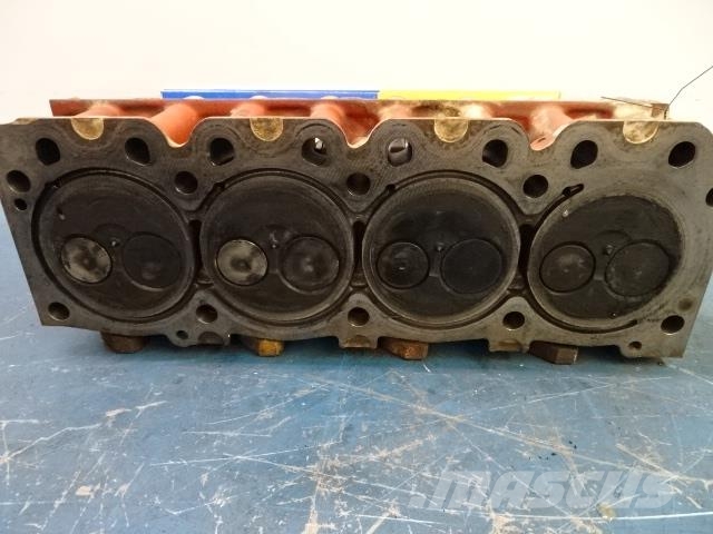 Volvo L30 Cylinderhuvud Motorer