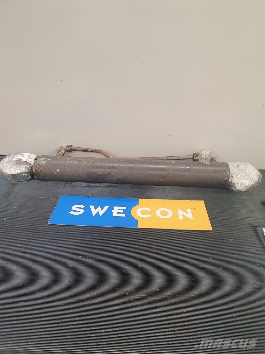 Volvo L30TPS LYFTCYLINDER Other components
