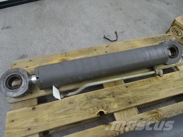 Volvo L40B Lyftcylinder Other components