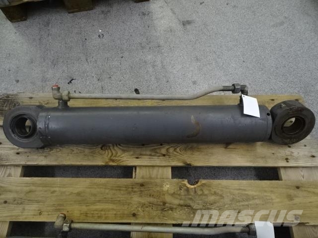 Volvo L40B Lyftcylinder Other components