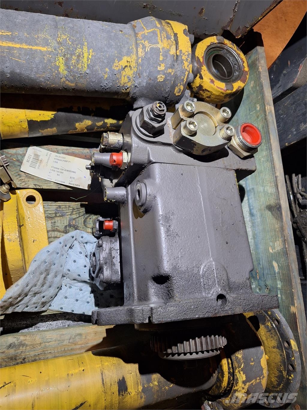 Volvo L45B Hydraulpump P1 Andre komponenter
