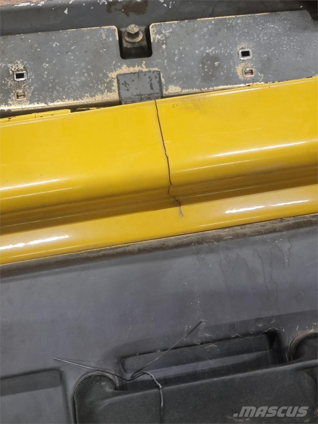 Volvo L45B MOTORHUV Podvozky a zavěšení kol