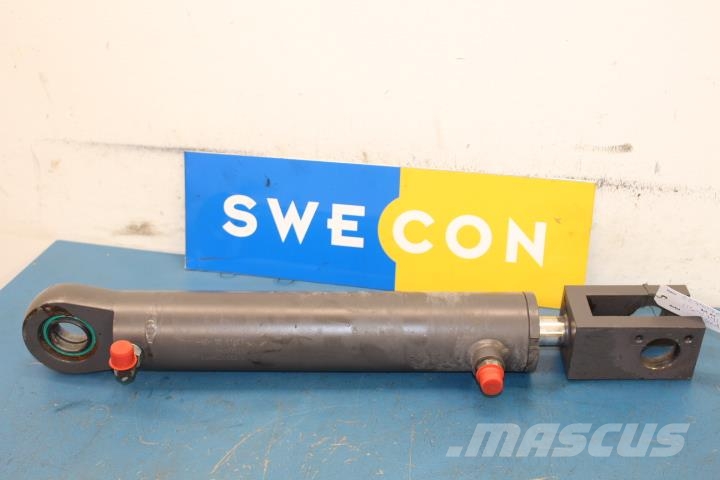 Volvo L45F STYRCYLINDER Važiuoklė ir suspensija