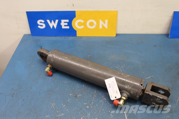 Volvo L45TP STYRCYLINDER Chassis and suspension
