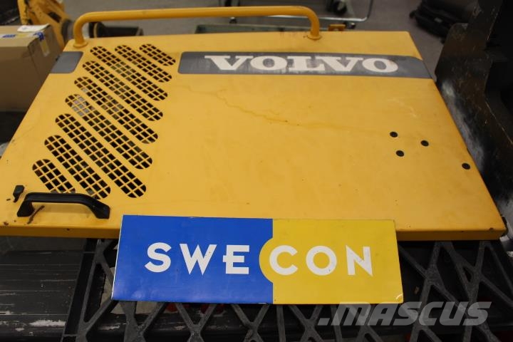 Volvo L50D Sidoluckor Шасі