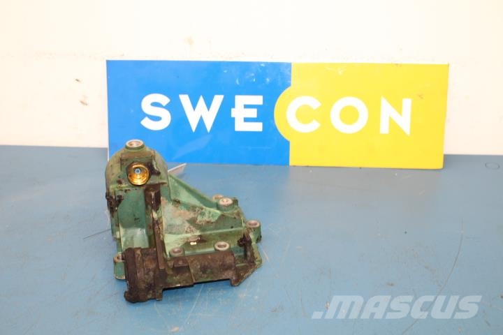 Volvo L60F Motor bränslefilterhållare Other components
