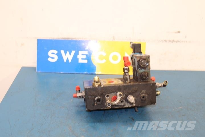 Volvo L70C Hydraul Centralblock Hydraulics
