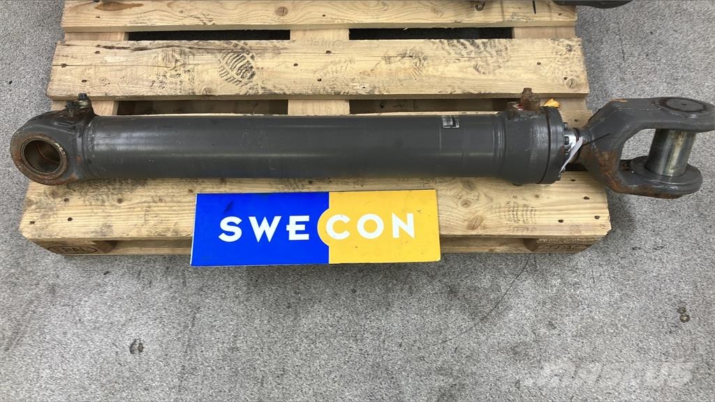 Volvo L70E HYDRAULIC CYLINDER Muud osad