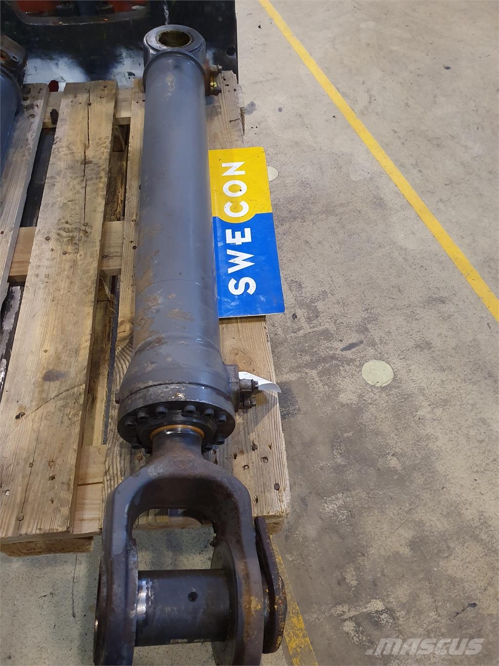 Volvo L90E HYDRAULCYLINDER Muud osad