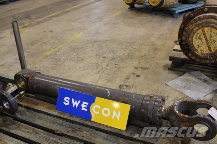Volvo L90E LYFTCYLINDER Ďalšie komponenty