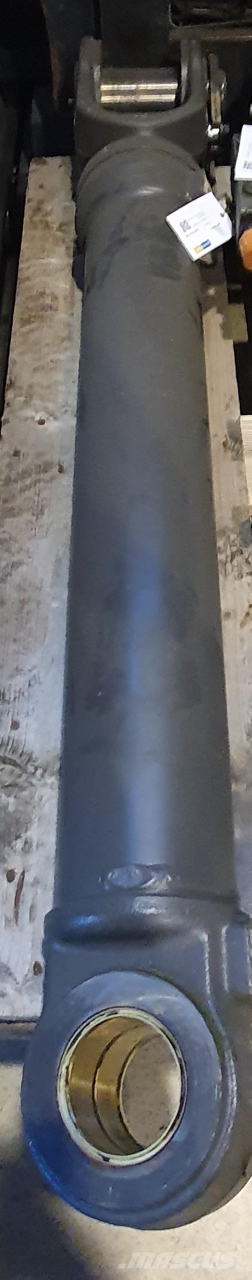 Volvo L90H LYFTCYLINDER Ďalšie komponenty