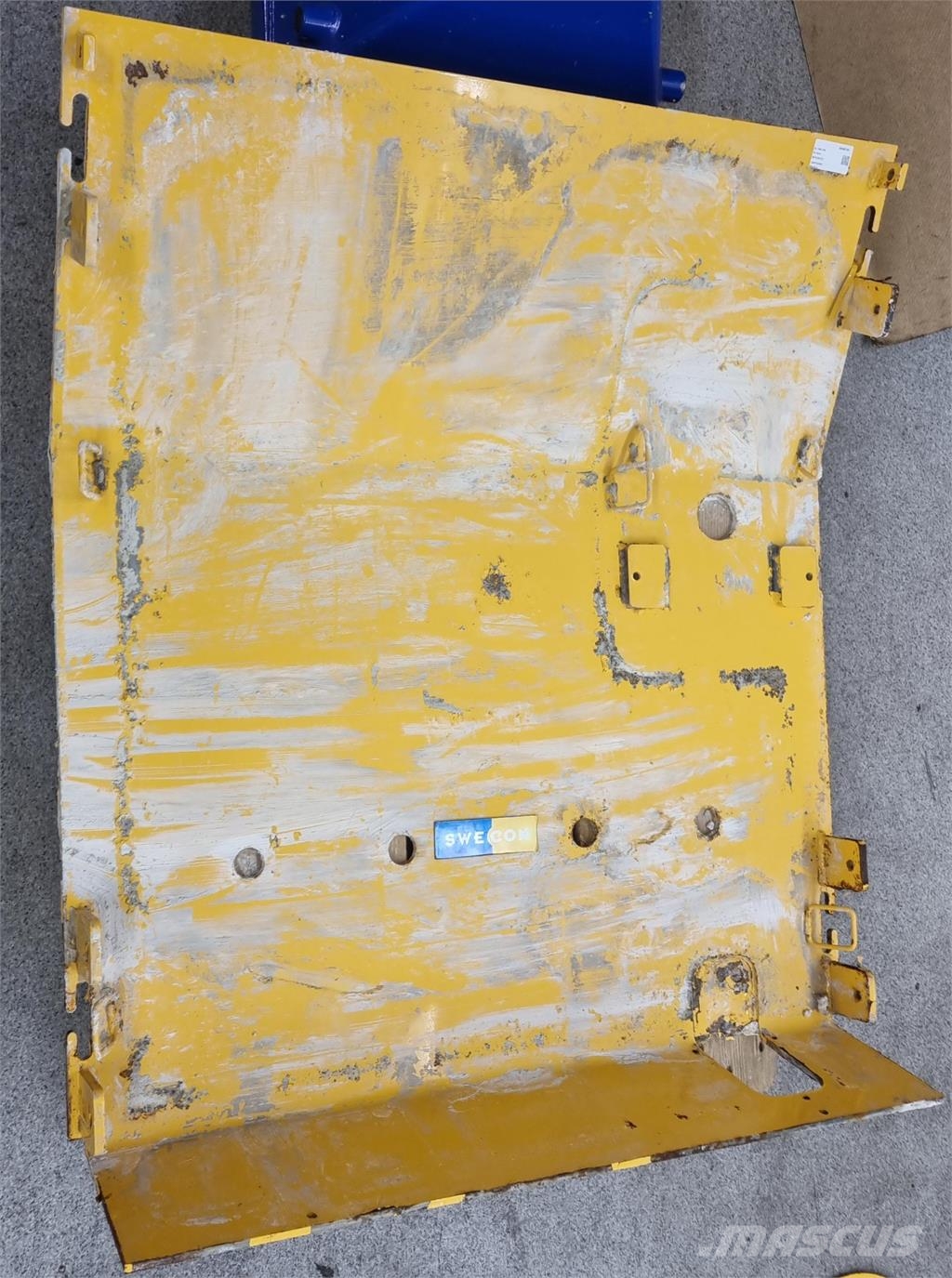 Volvo L90H SKYDDSPLÅT Šasije I ovjese