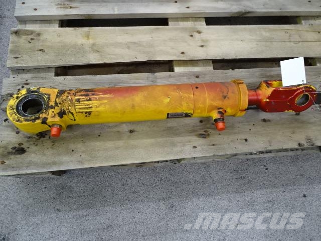 Volvo L90H Styrcylinder Chassi e suspensão