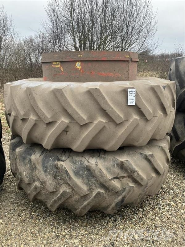 - - - 20.8R42 Tyres, wheels and rims