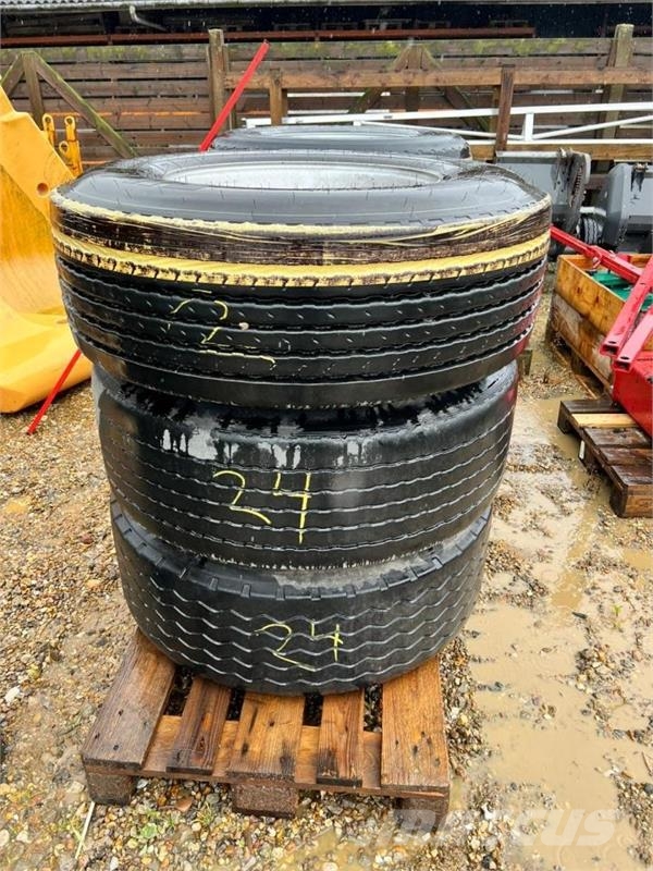  - - - 385/65R22.5 الإطارات والعجلات والحافات