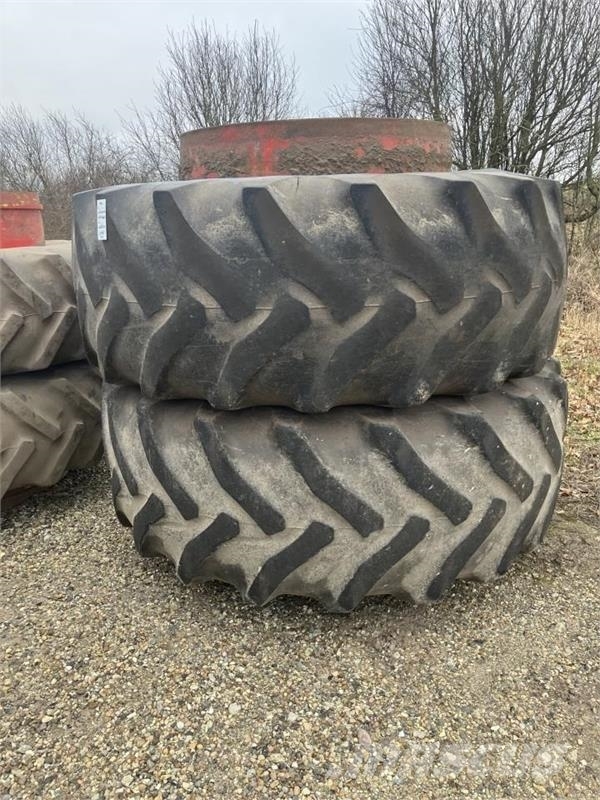 - - - 710/70R42 Tyres, wheels and rims