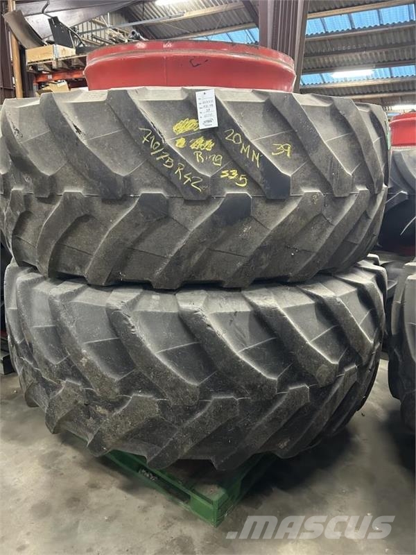  - - - 710/75 R42 600/70 R Hjul, Dæk og Fælge