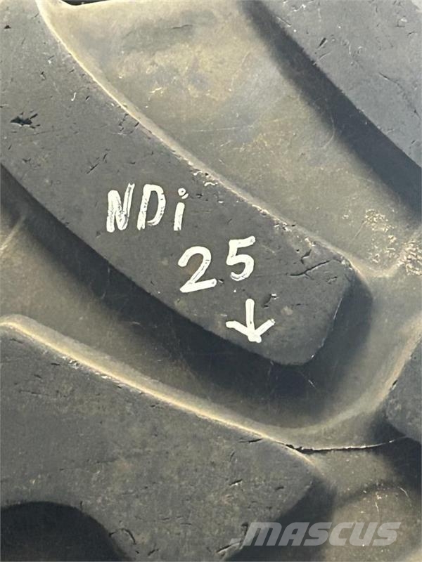 Aeolus 600/55R26,5 Pneumatici, ruote e cerchioni
