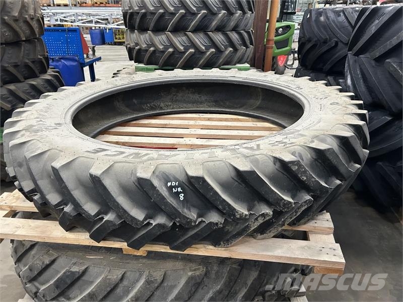 Alliance 380/90R54 Шини
