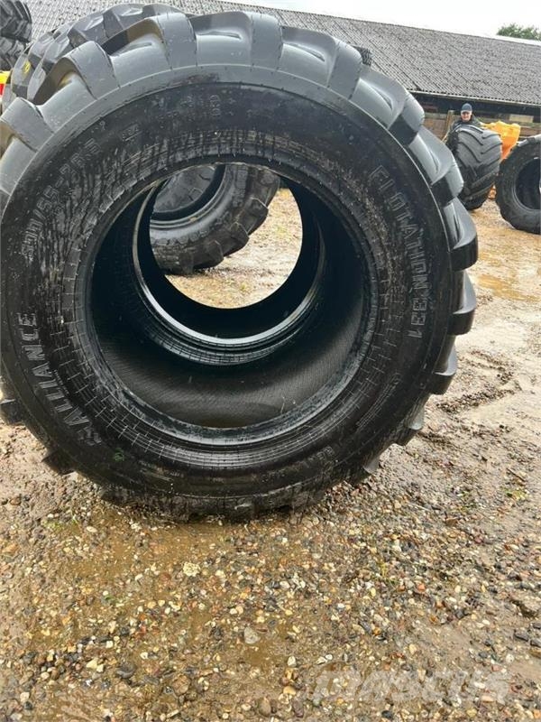 Alliance 600/50R26,5 الإطارات والعجلات والحافات