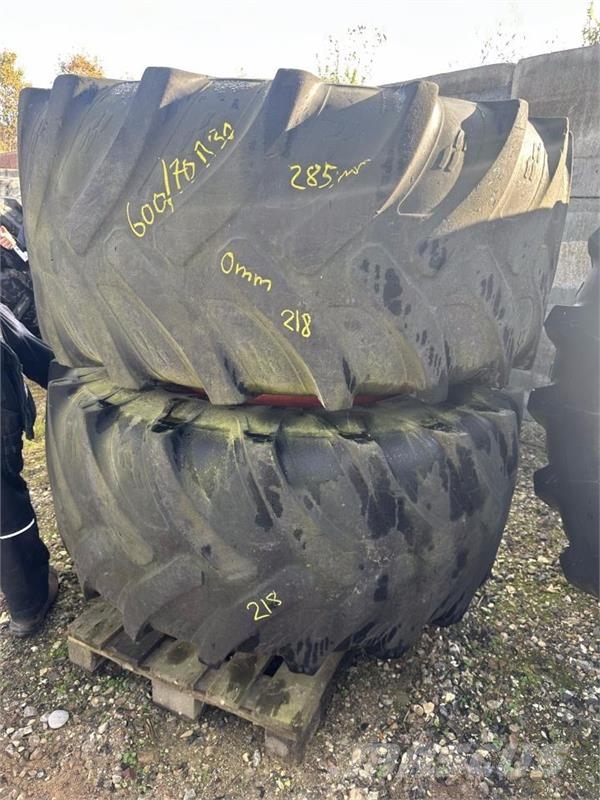 Alliance 600/70R30 Gumiabroncsok, kerekek és felnik