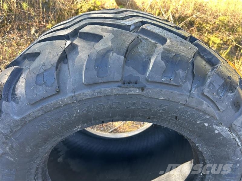 Alliance 620/40R22.5 Tyres, wheels and rims