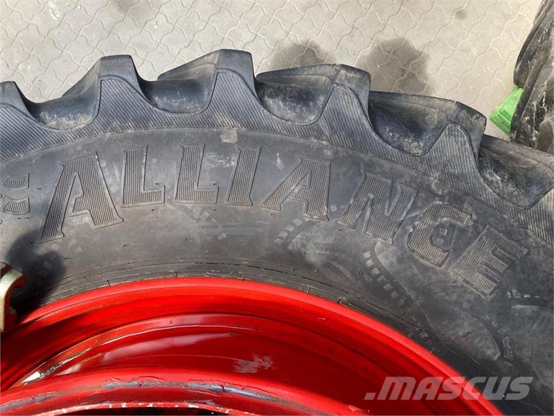 Alliance VF480/95R50>44 Gume, točkovi i felne
