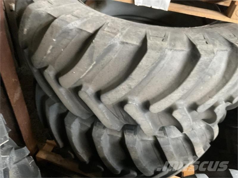 AP 650/65R42 Opony, koła i felgi