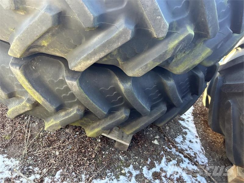 BKT 380/90R46 Tyres, wheels and rims