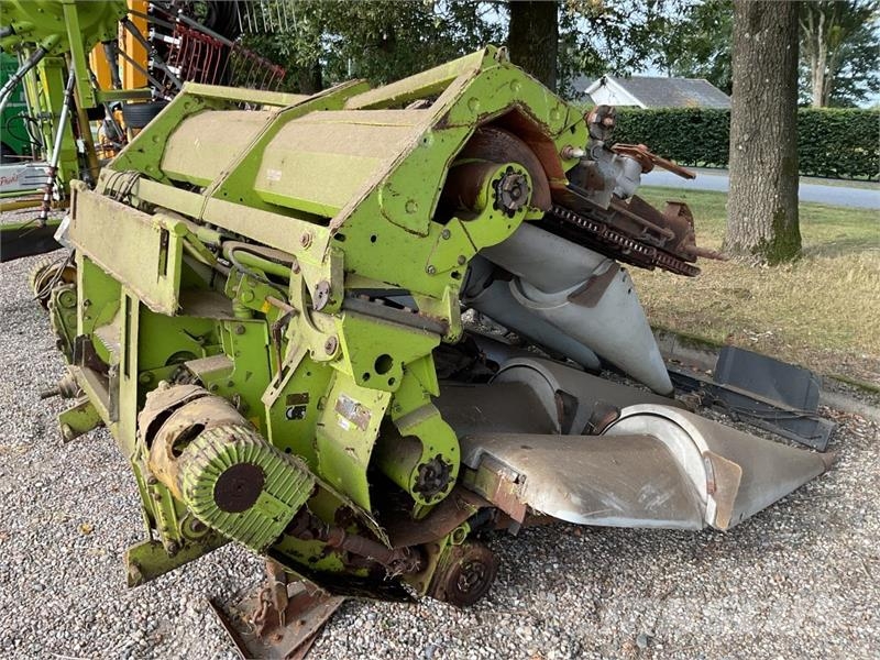 CLAAS 8 RK MAJSPLUKKEBORD Heu- und Futtermaschinen-Zubehör