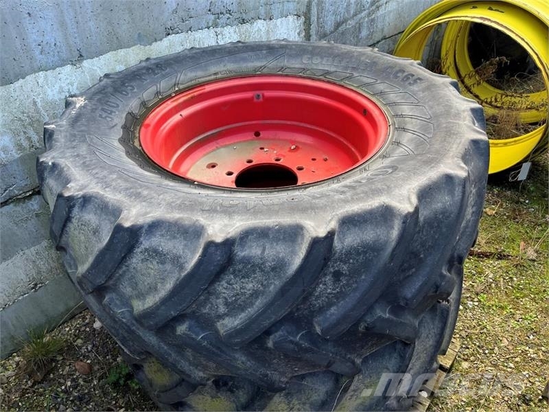 Continental 540/65R28 Riepas, riteņi un diski