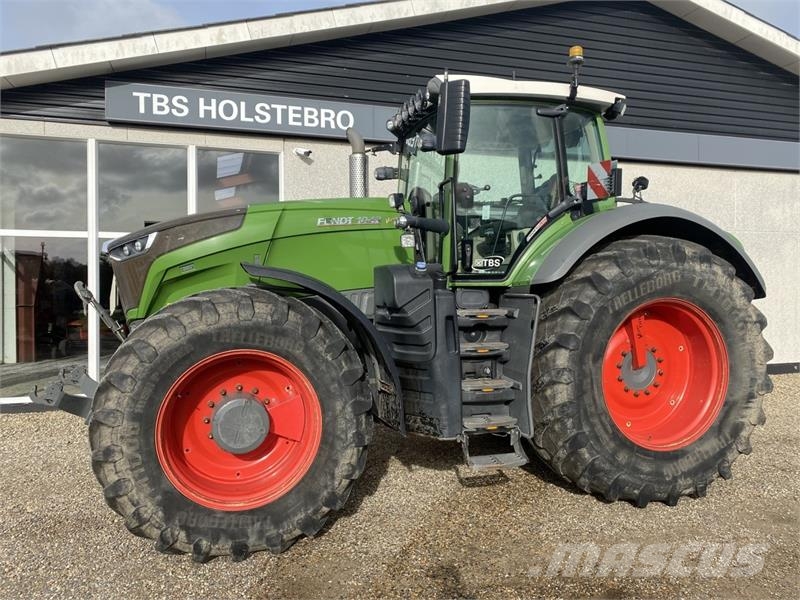 Fendt 1042 VARIO S4 Traktori