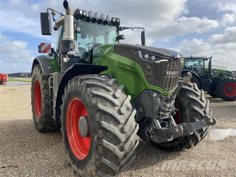Fendt 1042 VARIO S4 拖拉机/农用车