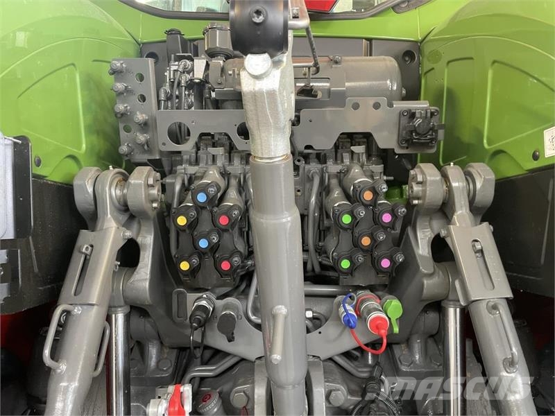 Fendt 1050 VARIO GEN3 Трактори
