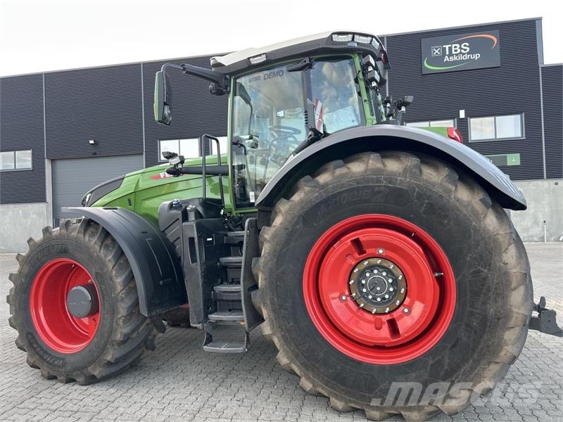 Fendt 1052 VARIO GEN4 Traktoren