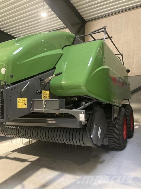 Fendt 1290 XD محزمات مربعة