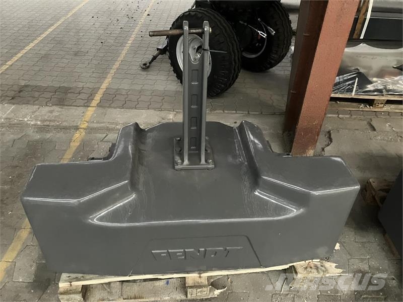 Fendt 1800 KG Prednji tegovi