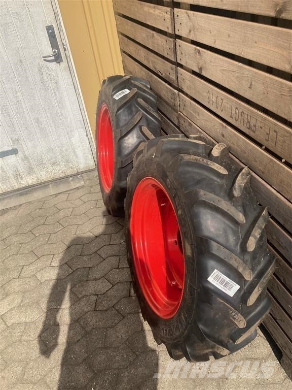 Fendt 200 VFPS Vario Nye komplette forhjul Reifen