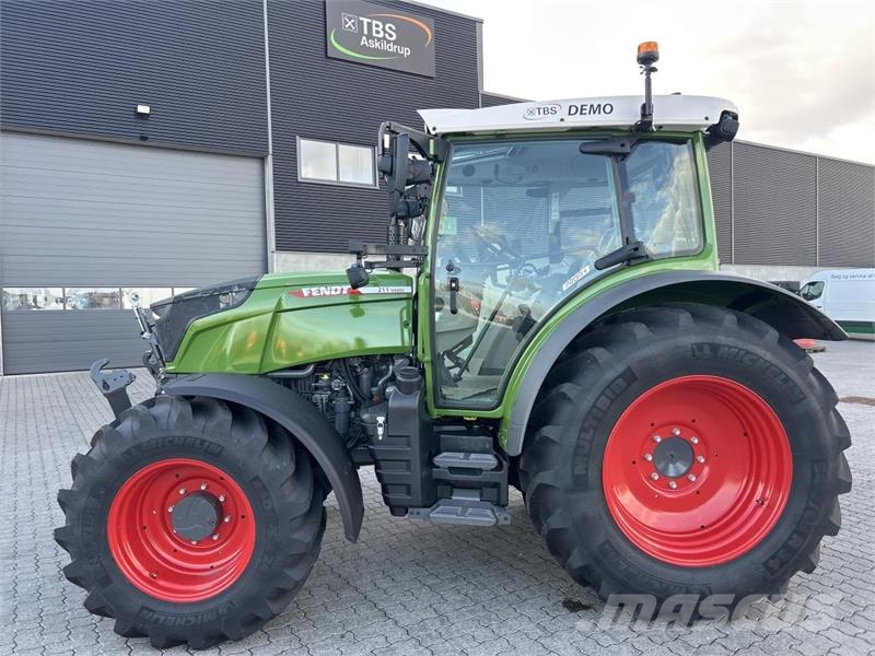 Fendt 211 VARIO GEN3 Traktoren