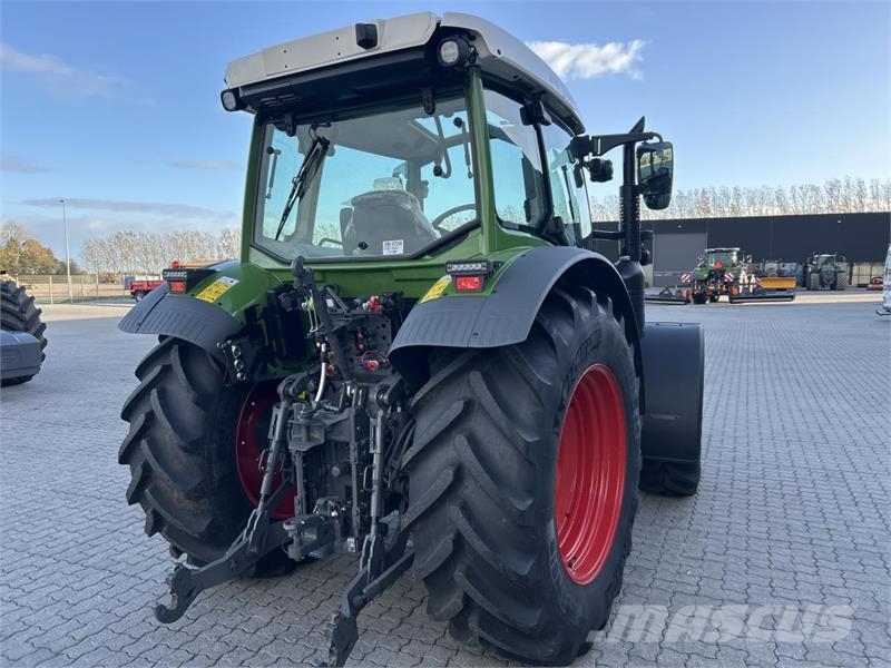 Fendt 211 VARIO GEN3 Traktoren