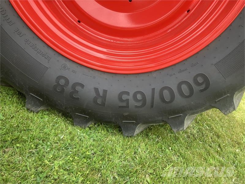 Fendt 311 VARIO GEN4 Tracteur