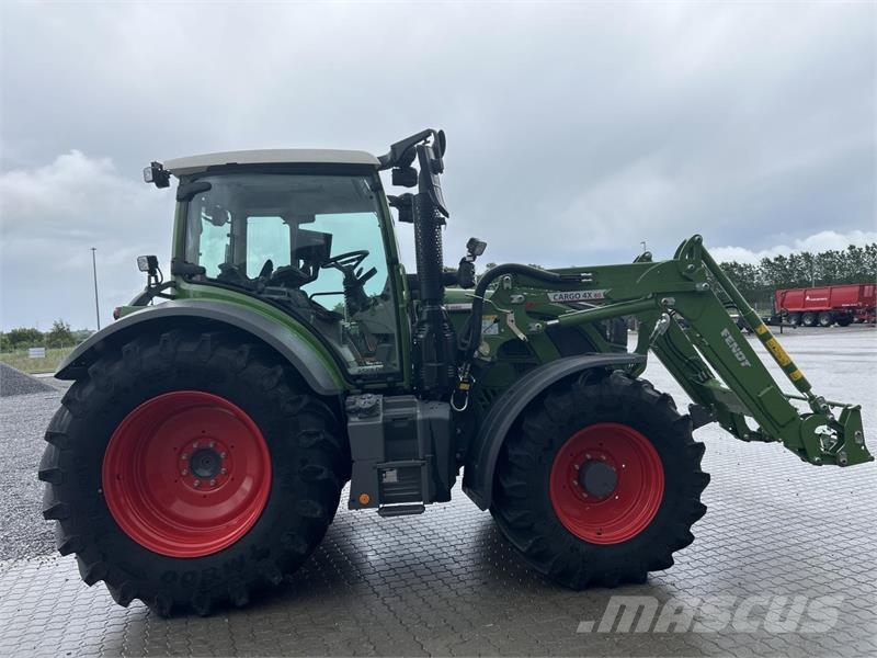 Fendt 516 VARIO GEN3 الجرارات